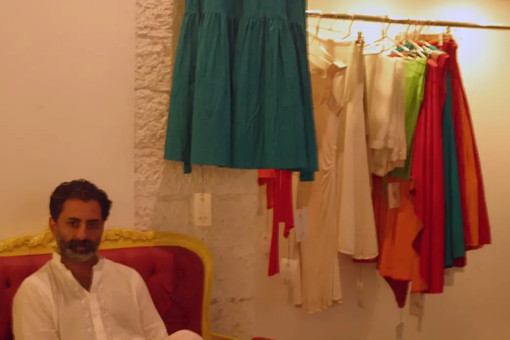 Following the floods, Pakistani fashion designer Yousuf Bashir Qureshi took relief efforts into his own hands. Image by Deena Guzder. Pakistan, 2010. Media file: Pakistan_Floods_Relief.jpg
