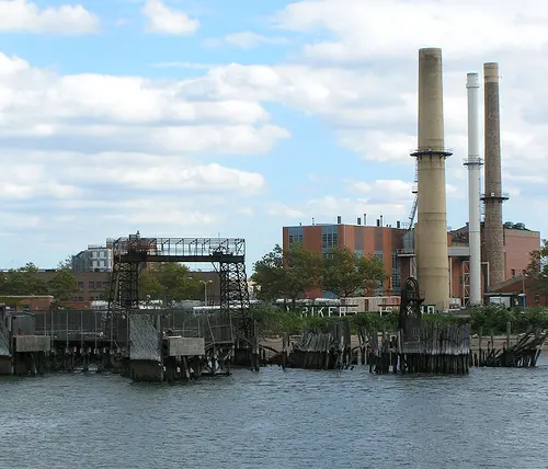 Rikers Island, New York. Image by reivax on Flickr. New York, 2006. Rikers Island, New York. Image by reivax on Flickr. New York, 2006.