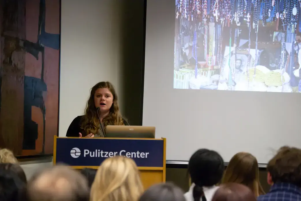 Kaitlyn Johnson (Georgetown University) presents findings from her project 'Religion and Displacement in the Republic of Georgia' during the 'Impact of Religion' panel on Day One of Washington Weekend. Image by Nora Moraga-Lewy. United States, 2019.