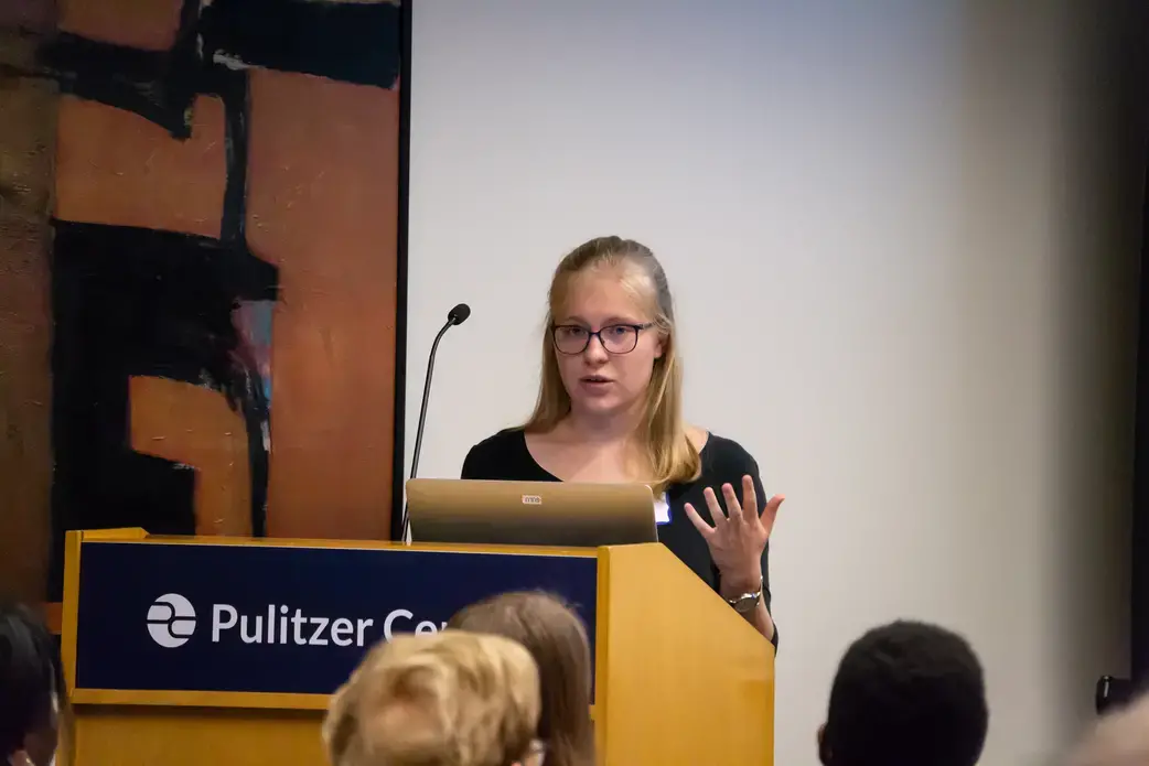 Lily Moore-Eissenberg (Yale University) discusses her project 'Borderland Sisterhood' during the 'Impact of Religion' panel on Day One of Washington Weekend. Image by Nora Moraga-Lewy. United States, 2019.