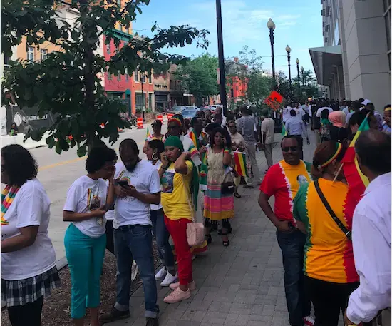 The line got so long that it had to double back on itself. Image by Claire Potter. United States, 2018.