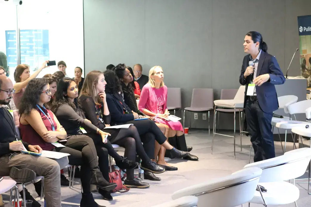 Kristian Hernandez (American University) presents on his pre-reporting at Washington Weekend 2018. Image by Karena Phan. United States, 2018.