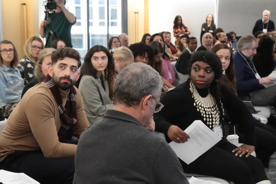 Reporting Fellows listen to the Q&A during Washington Weekend panel discussions. Image by Katie Brown. United States, 2019.