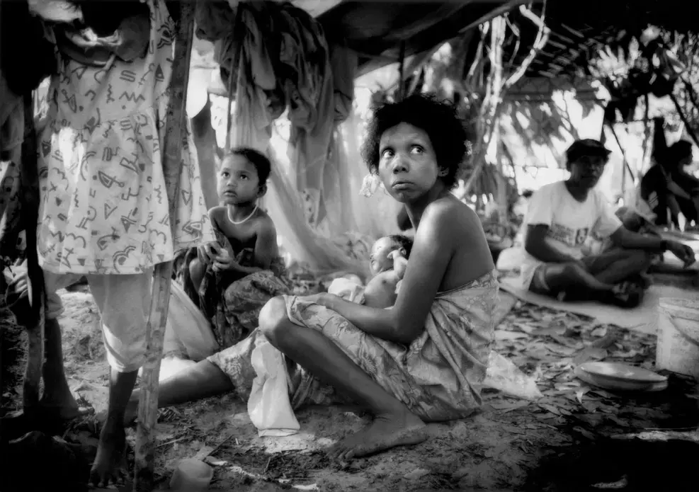 Logging and oil palm plantations are pushing Malaysia's Batek Negrito people off of their land. Image by James Whitlow Delano. Malaysia, 2011.