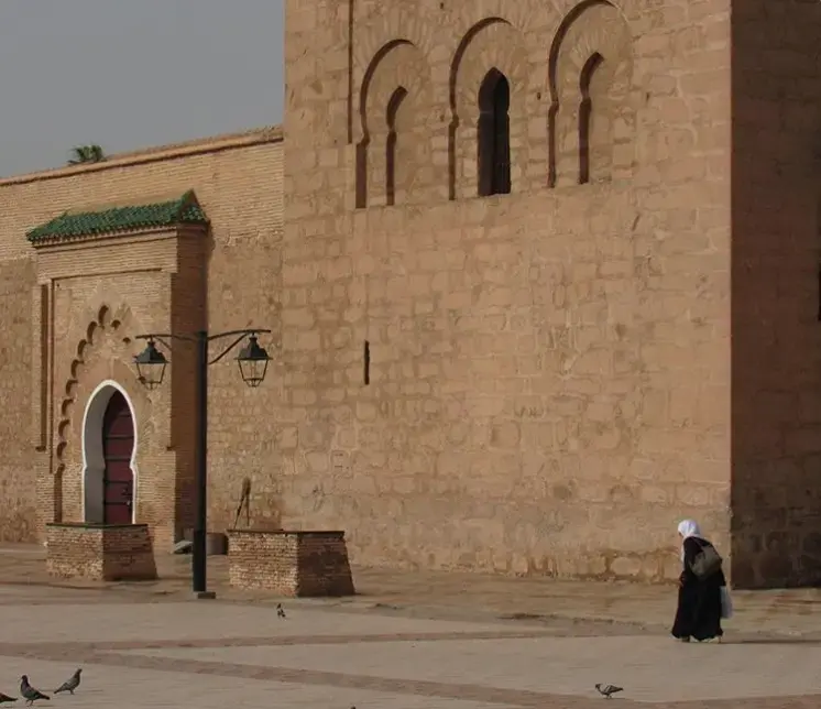 In this photo I captured (in my eyes) the simplicity of the city that I visited Marrakech, showing a woman walking past the Koutoubia Mosque. I enjoyed the photo simply because she didn’t look at the mosque, making me believe that she lives here and it was just part of everyday life . This showed me a small glimpse of the history and culture of Morocco. Image by Samuel Bautista. Morocco, 2018.