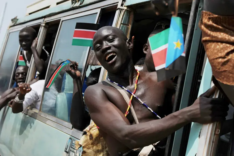 Members of the Sudan Peoples' Liberation Movement (SPLM) arrive at the rally in Juba, as South Sudan prepares for its independence. Image by UN Photo/Paul Banks. Media file: south-sudan-independence_11205.jpg