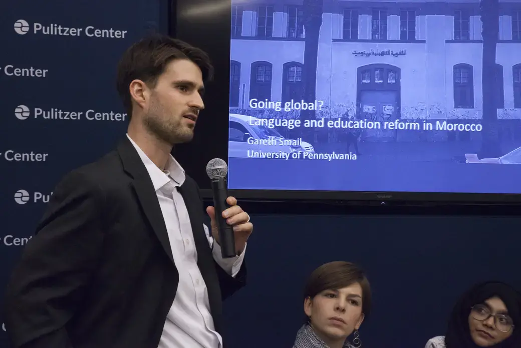 Gareth Smail from the University of Pennsylvania discusses his project: 'Morocco: Multilingualism in Education.' Image by Jin Ding. Washington, DC, 2017.