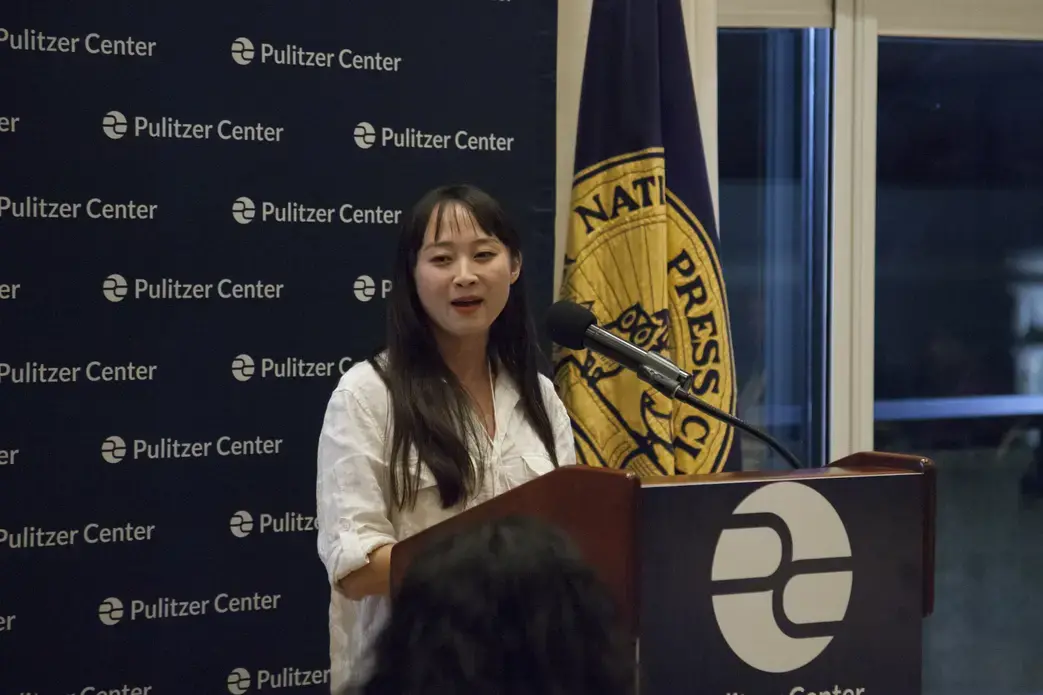 New York Times reporter and former student fellow Linda Qiu. Image by Jin Ding. Washington, DC, 2017.