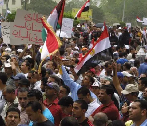Tahrir Square rally. Image by Reese Erlich. Egypt, 2011.