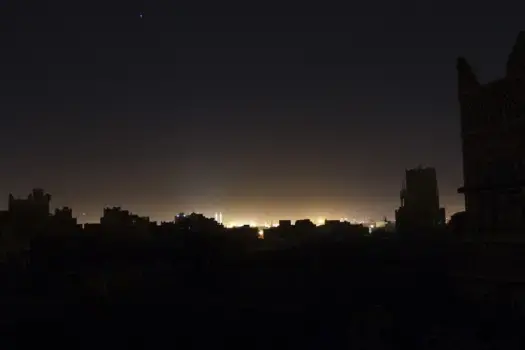 Sana'a, the Yemeni capital, is growing by 8 percent per year — one of the fastest growing cities in the world — yet it draws pow Media file: yemenphoto.jpg