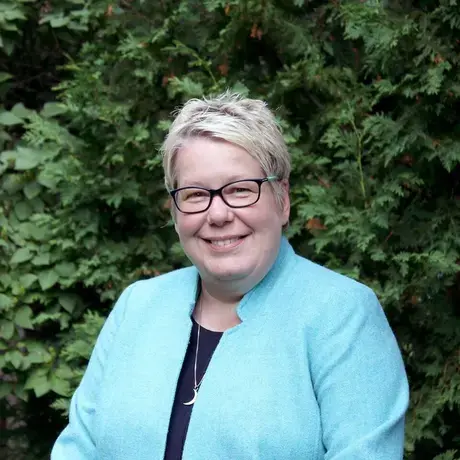 Charlotte Warren