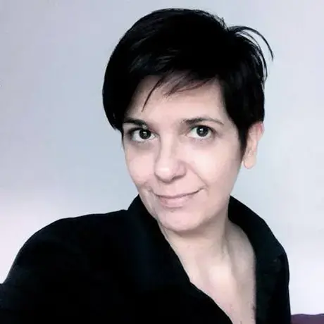 ValeriePires.jpg Valerie Pires