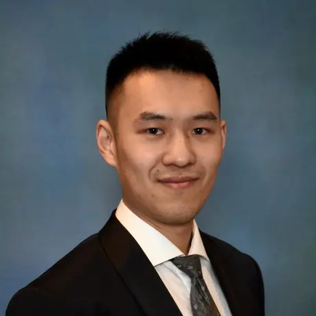 Zhiwei Hua