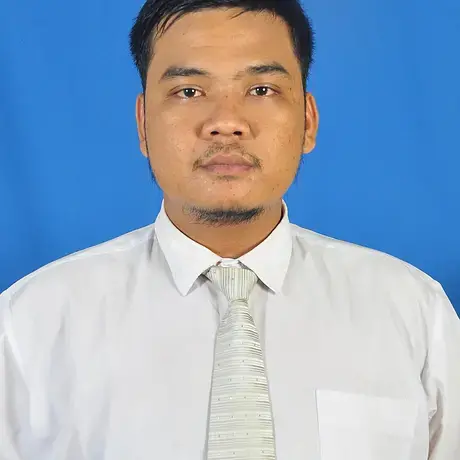 A person wears a white shirt with a white tie.