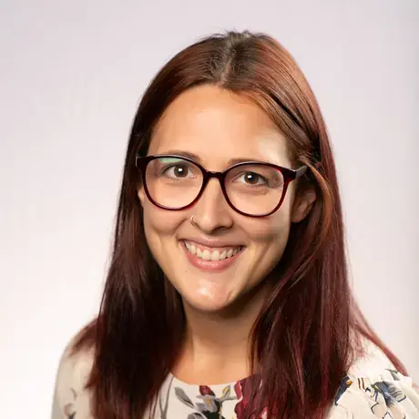 Headshot (4).jpg Jana Rose Schleis