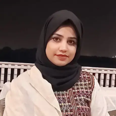 Sana.jpeg Syeda Sana Headshot