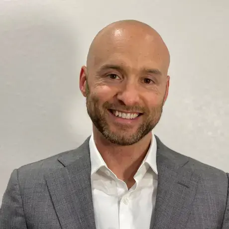 Cameron Conaway - Pulitzer Center.jpg Headshot
