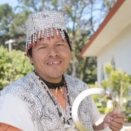 Julio Cusurichi Palacios headshot