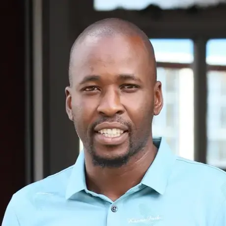 Lizwe Sebata headshot