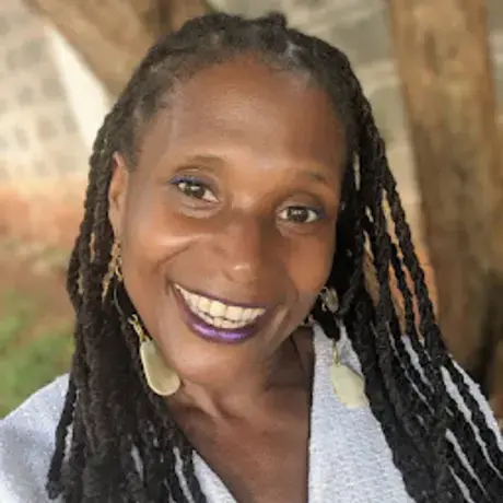 Dionne Monsanto headshot