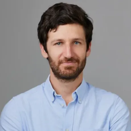 Nick Hedley headshot