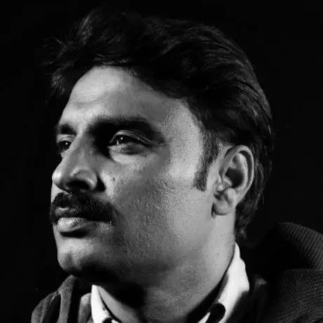 Asif Riaz headshot