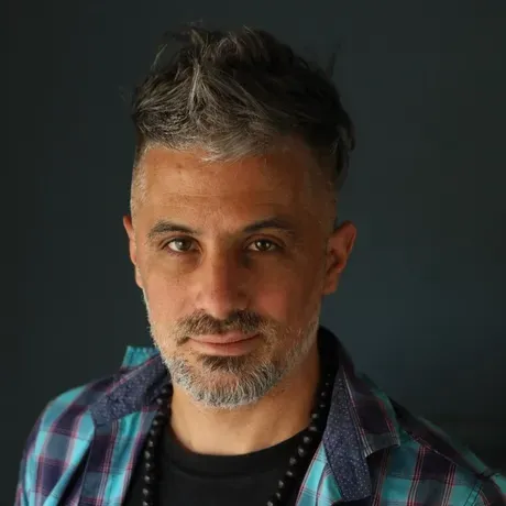 Laureano Barrera headshot