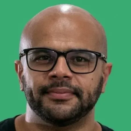 Paulo Talarico headshot
