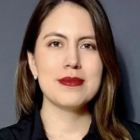 Yalilé Loaiza