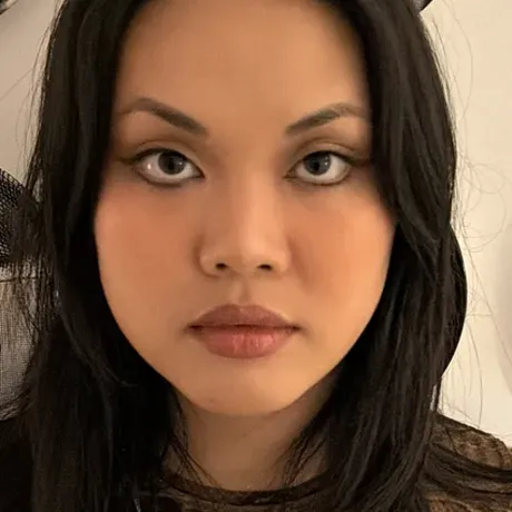 Annie Ng