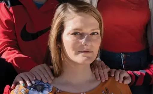 Brittany Smith, seen here with her children, faces life in prison for killing the man who raped her. Photograph by Nydia Blas for The New Yorker. United States, 2020.