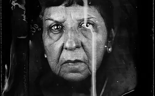 Image by Tomas van Houtryve. United States, 2017. Media file: 001_lines_lineage_portrait.jpg