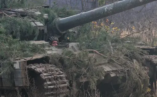 A T-64 tank from the 93rd Mechanized Brigade, Armed Forces Ukraine, participates in battalion-level training exercises at the Combat Training Center–Yavoriv, Ukraine. Image by Cpl. Jared Saathoff / Wisconsin National Guard Public Affairs. Ukraine, 2020.