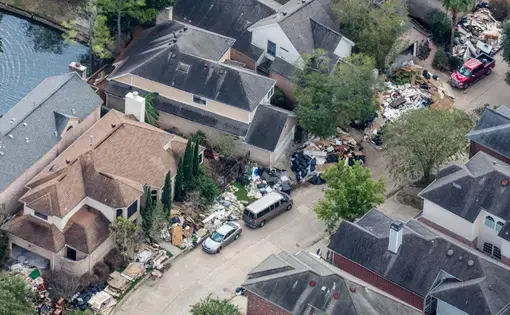 Hurricane Harvey flooded entire neighborhoods of Houston. Image by Alex MacLean. United States, 2018.
