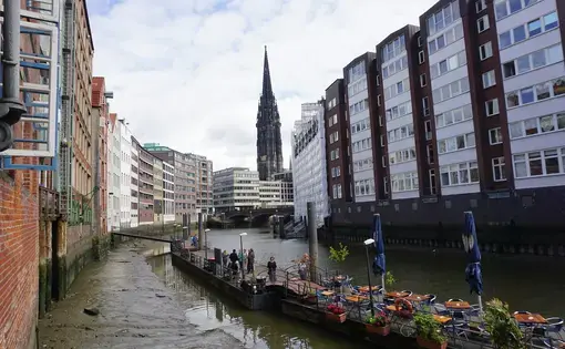 Nikolaifleet, HafenCity, Hamburg. Image by Andrew Milligan sumo / Creative Commons. Germany, undated.