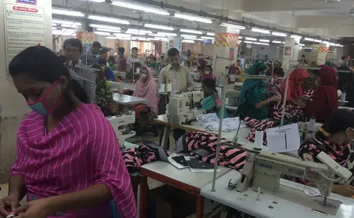 garment_factory_fdsl.jpg Image by Fred de Sam Lazaro. Bangladesh, 2014.