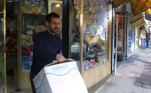Unemployment remains high in Iran