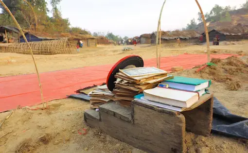 Improvised mosque in squatter refugee camp. Image by Doug Bock Clark. Bangladesh, 2017.