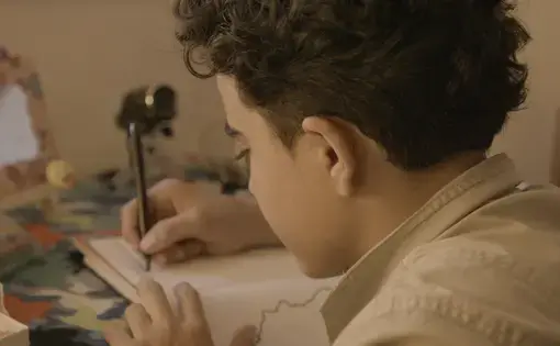 We Became Fragments follows Syrian refugee Ibraheem Sarhan through his first week of 10th grade in Winnipeg. It's a story about loss, resilience, and one young man’s identity as he adapts to a new country while his home is at war.