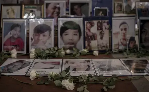 Portraits of slain victims of the Philippine drug war. Image by Eloisa Lopez. Manila, 2018.