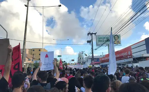 People in Natal, Rio Grande do Norte, filled the city's main avenue, as part of a national movement to protest major cuts on the education budget. Image by Rafael Lima. Brazil, 2019.
