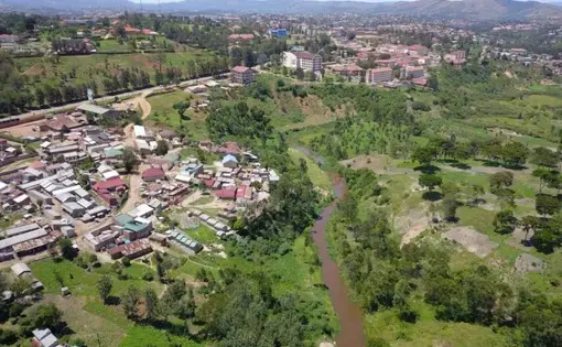 Land acquisitions along River Rwizi have reduced its width and length. Image by Fredrick Mugira. Uganda, 2019. Land acquisitions along River Rwizi have reduced its width and length. Image by Fredrick Mugira. Uganda, 2019.