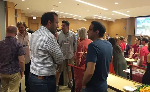 Educators from the 2016 workshop explore reporting and global topics with journalists who presented earlier in the day. Image by Evey Wilson. United States, 2016.