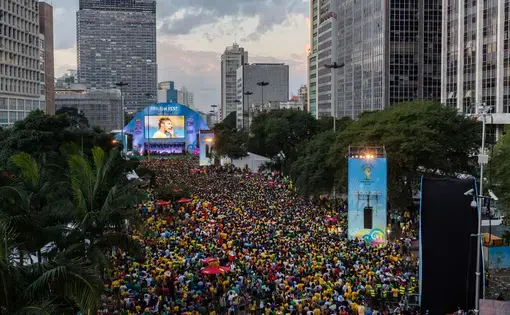 Fans congregate at the FIFA Fan Fest during the opening Brazilian match. Image by Matthew Niederhauser. Brazil, 2014. Media file: 20140613_realworldcup_saopaulo_opener0031_1600.jpg