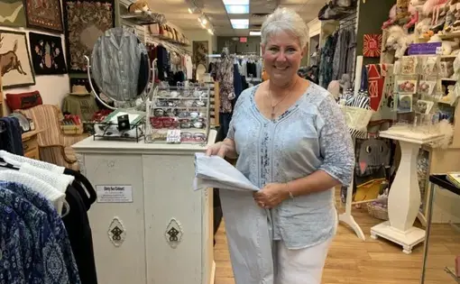 Small business owner Sonya Staffan of Lebanon, Ohio. Image by Ashton Nichols. United States, 2019.