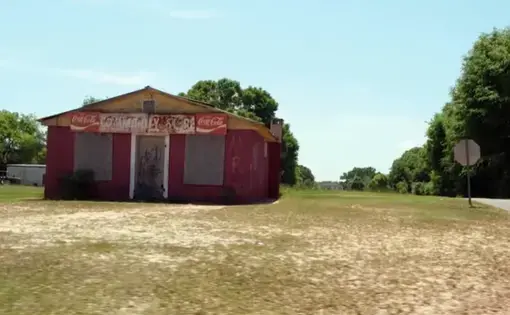 Screenshot from PBS NewsHour. Image by Zach Fannin. United States, 2018.