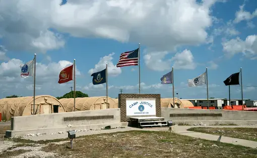 Camp Justice at Guantánamo Bay, Cuba. All participants in the trial would be confined to an array of accommodations on the base. Image by Doug Mills/The New York Times. United States, undated.