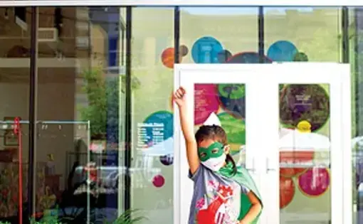 Kidzeum’s new Superheros for Health campaign is making facemasks fun for kids by dressing them up with superhero costumes and delivering superhero kits to kids in need. Image courtesy of Kidzeum. United States, undated.