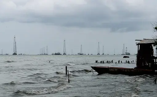 Video still from Nadja Drost and Bruno Federico's project, Venezuela on the Brink.