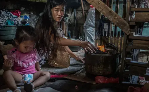 Jasmine Durana, 16, lost her husband to Duterte’s war on drugs. Image by James Whitlow Delano. Philippines, 2018.